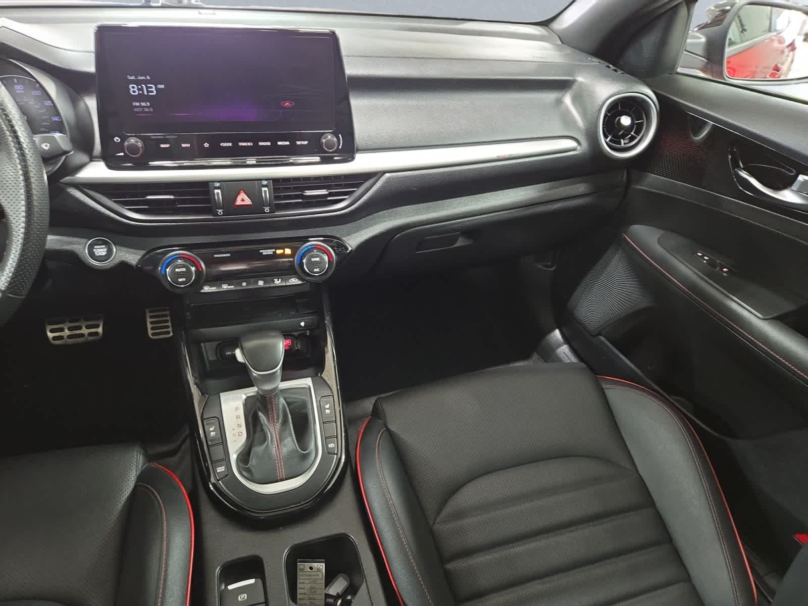 2023 Kia Forte GT - Photo 17