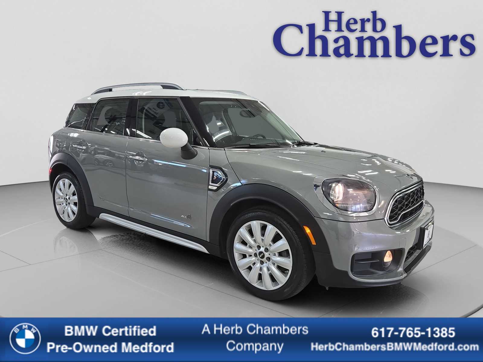 2019 MINI Countryman Cooper S ALL4 Signature's photo