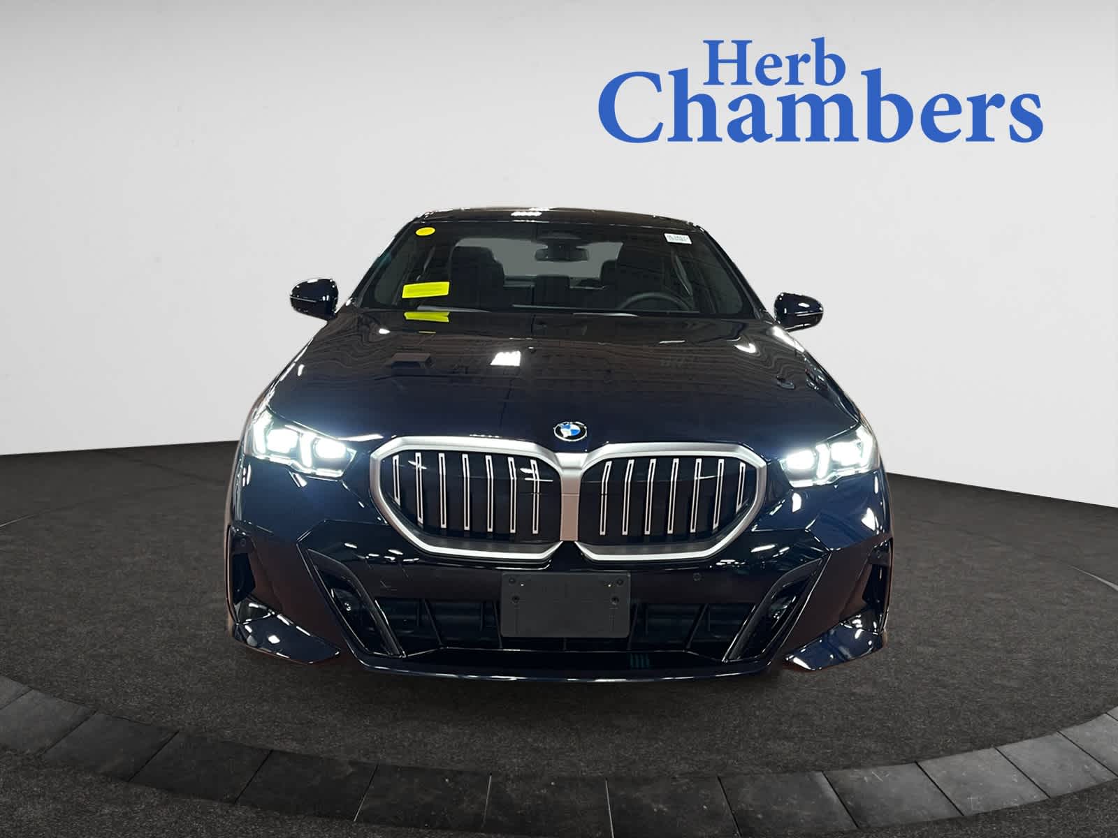 2025 Bmw 530i xDrive photo 2