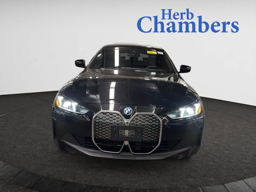 New 2025 BMW i4 xDrive40 Sedan