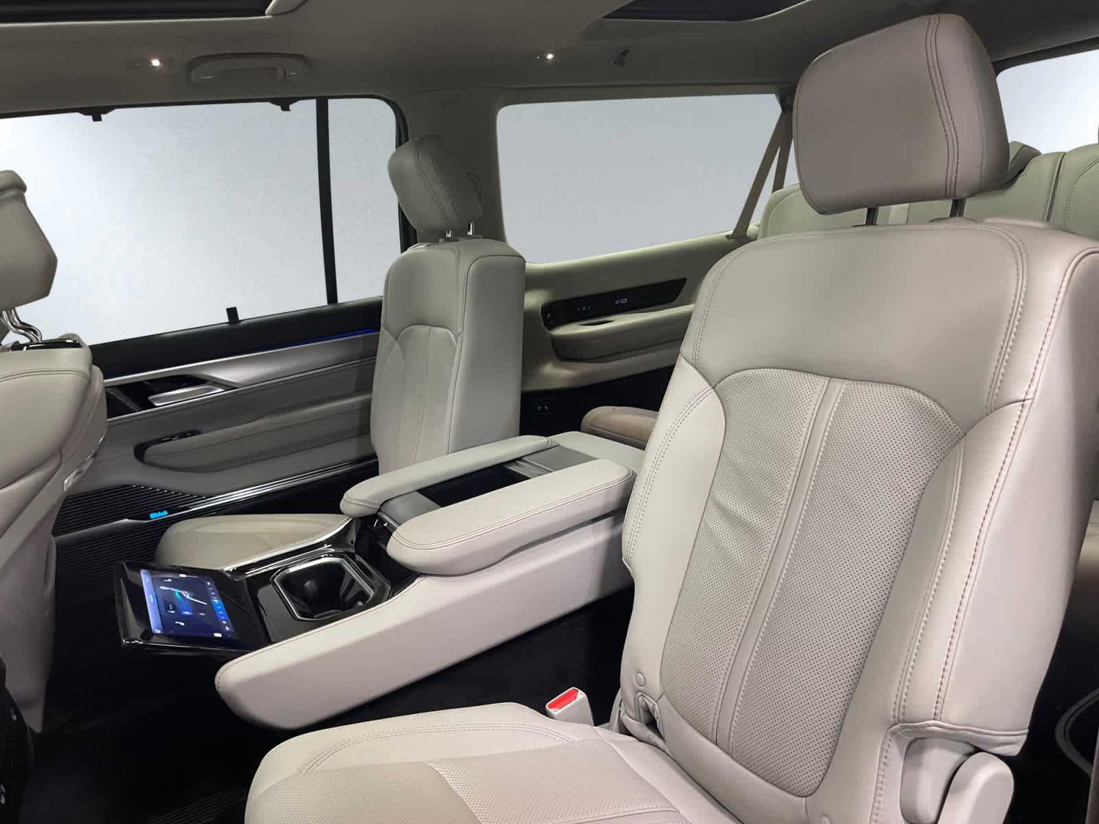 used 2023 Jeep Grand Wagoneer L car, priced at $47,497