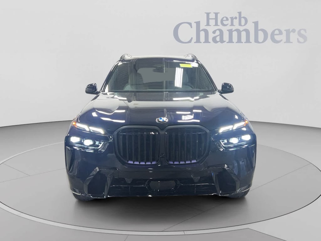 New 2027 BMW X7 xDrive40i SUV