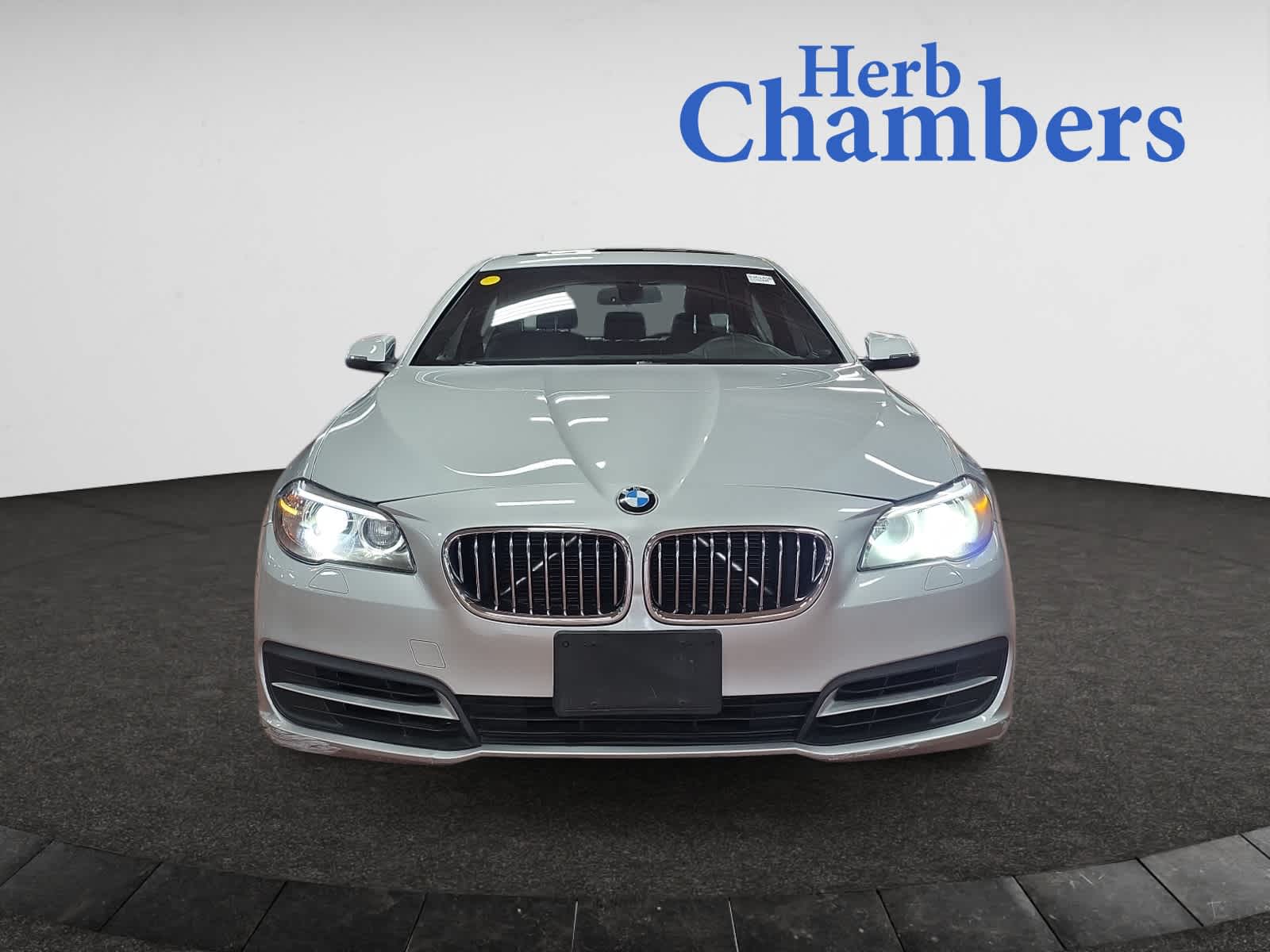 Used 2014 BMW 5 Series 528i with VIN WBA5A7C54ED219317 for sale in Sudbury, MA