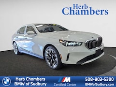 2026 BMW 530i 530i xDrive Sedan