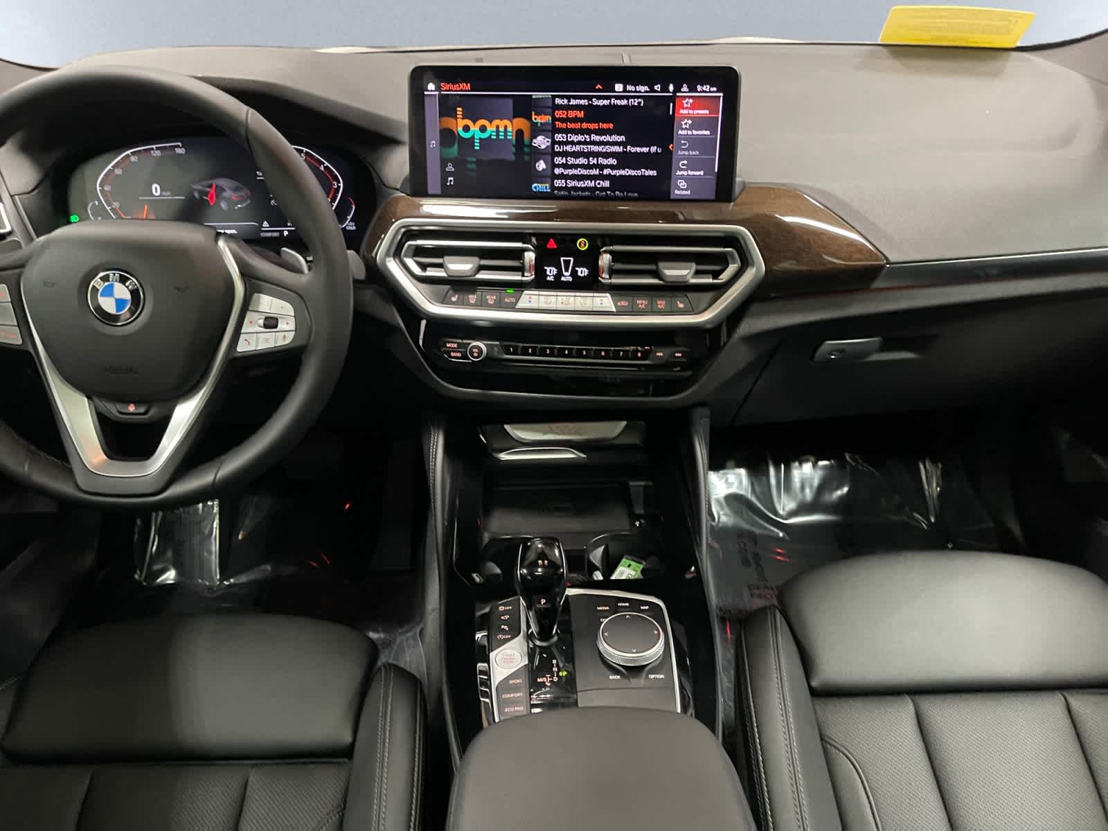 used 2024 BMW X4 car, priced at $43,997