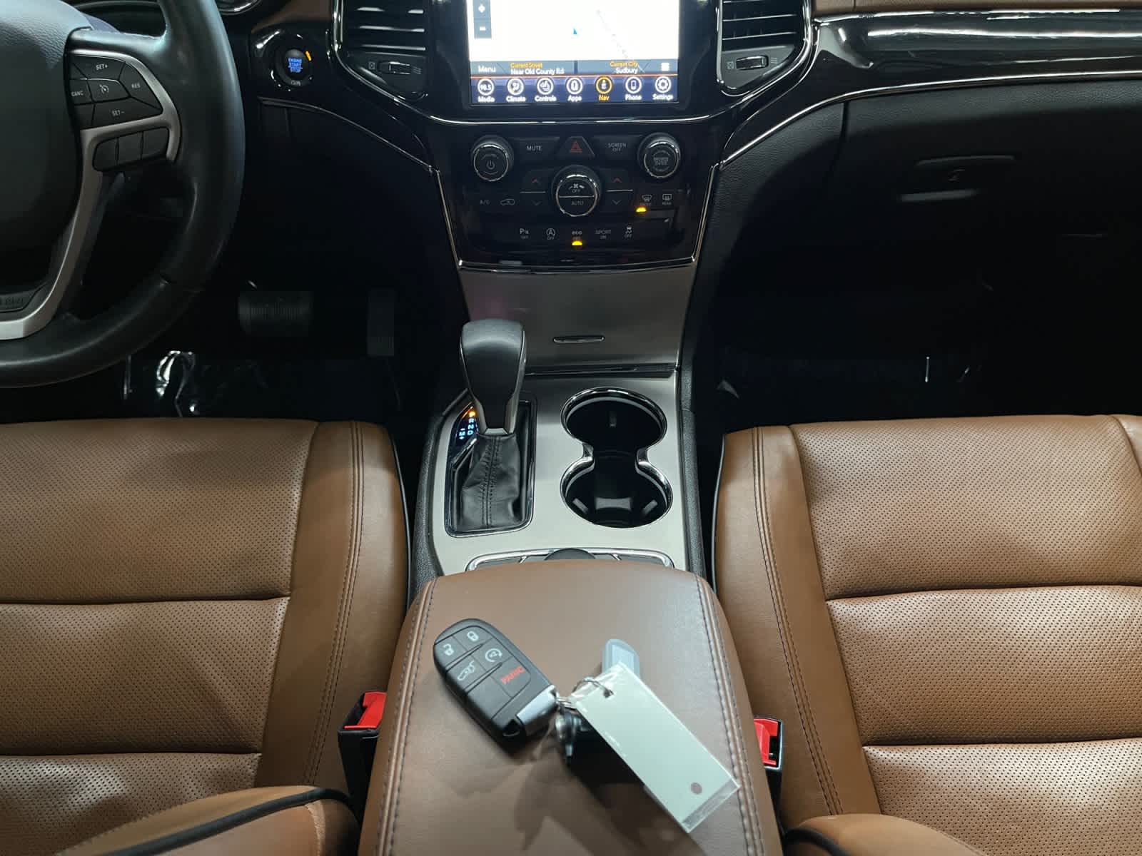 used 2021 Jeep Grand Cherokee car, priced at $30,497