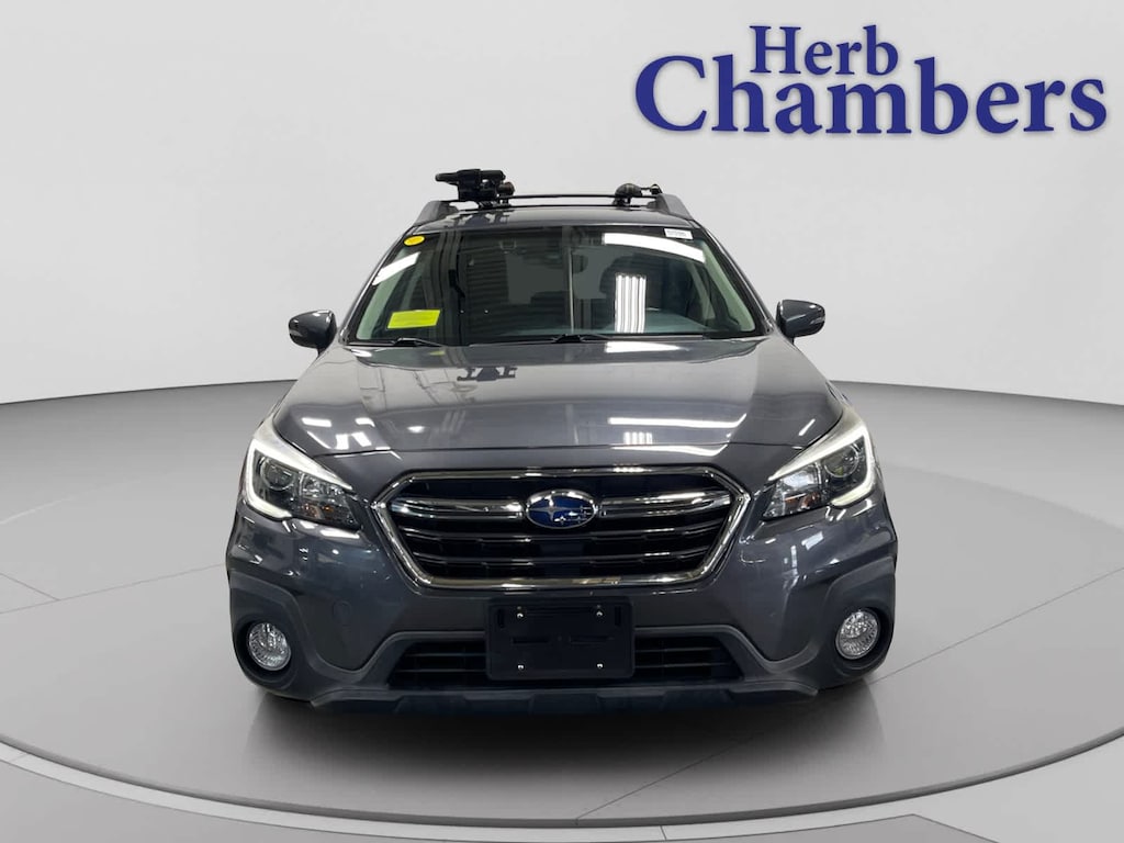 Used 2018 Subaru Outback 2.5i Premium with SUV