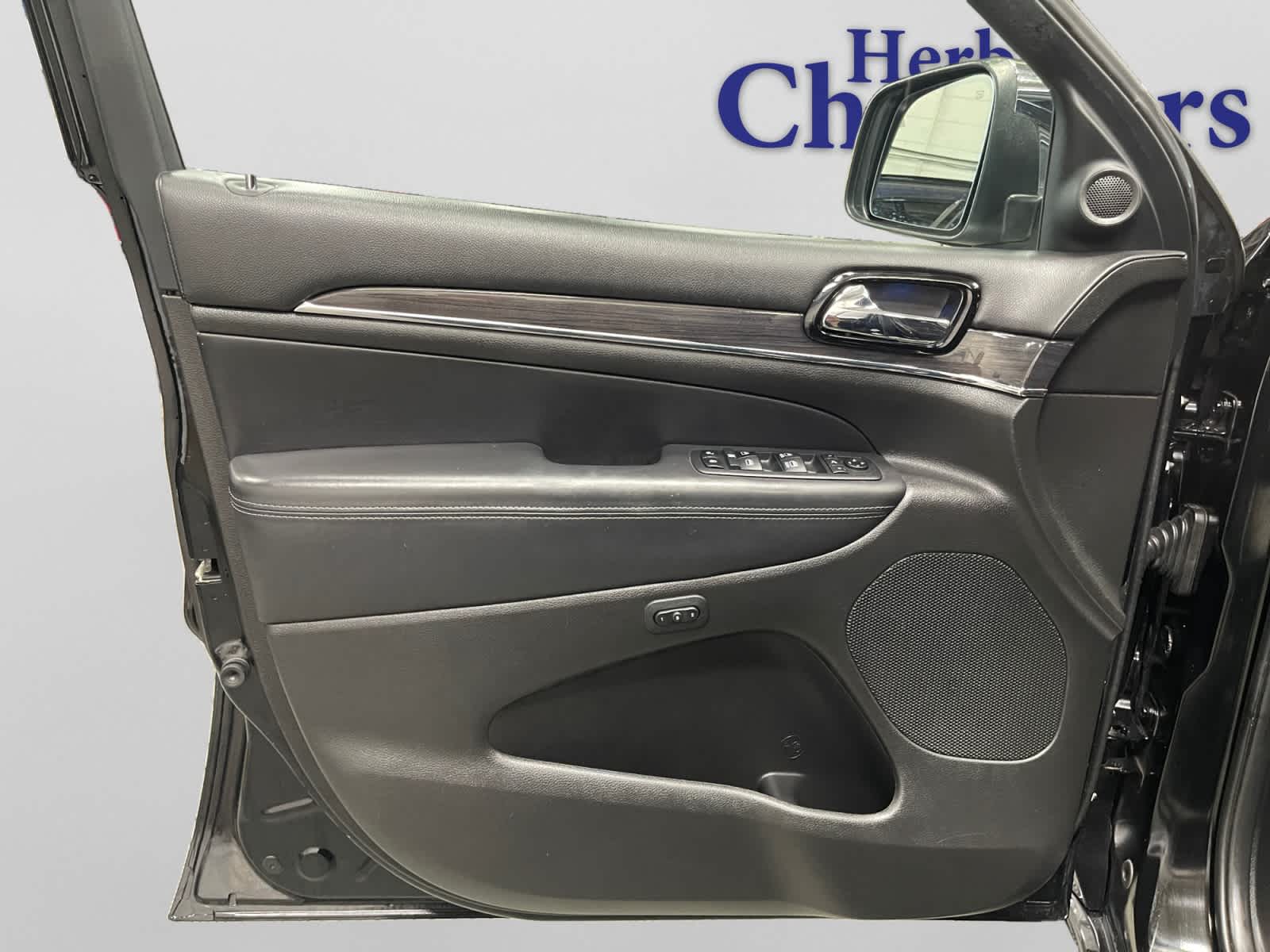 used 2019 Jeep Grand Cherokee car, priced at $22,297