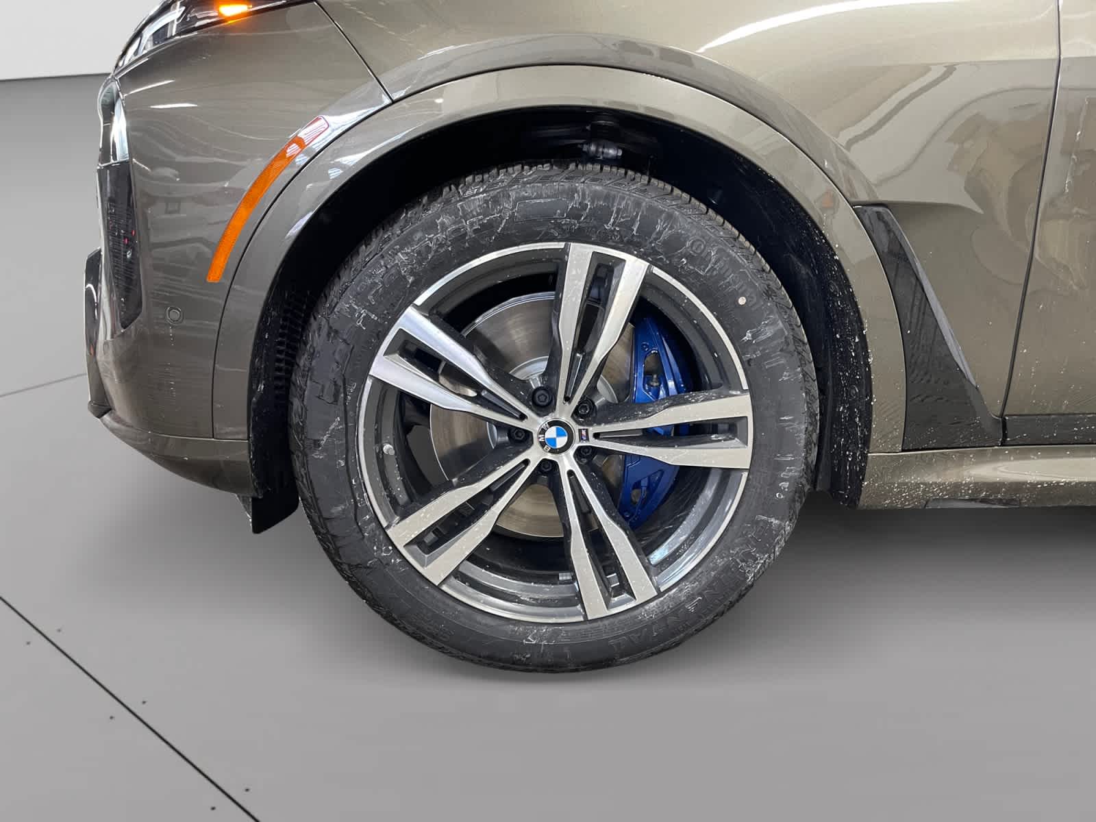 new 2026 BMW X7 car, priced at $104,405