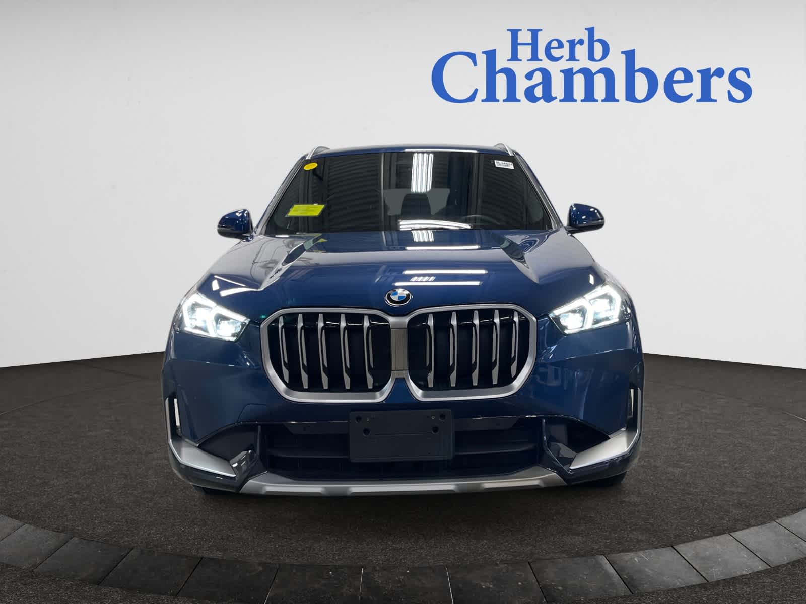 2025 Bmw X1 XDrive28i photo 2