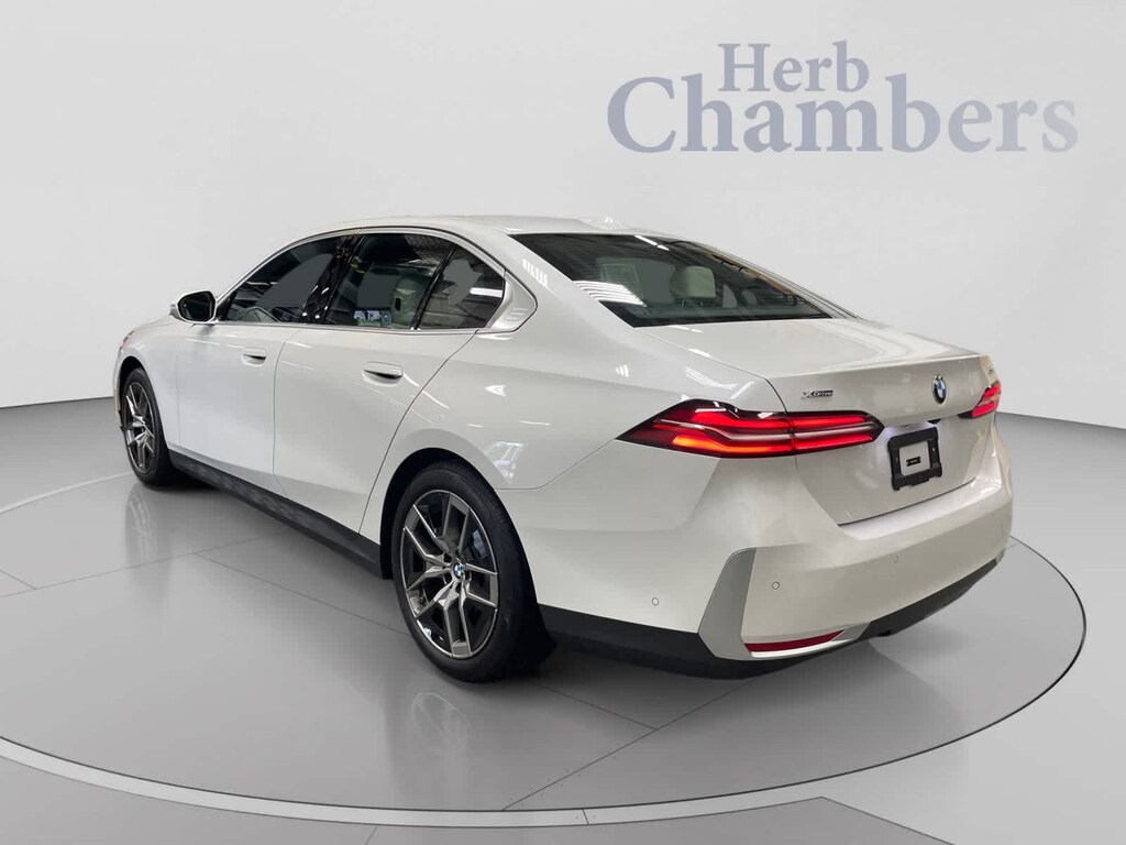 Used 2026 BMW 530i xDrive Sedan