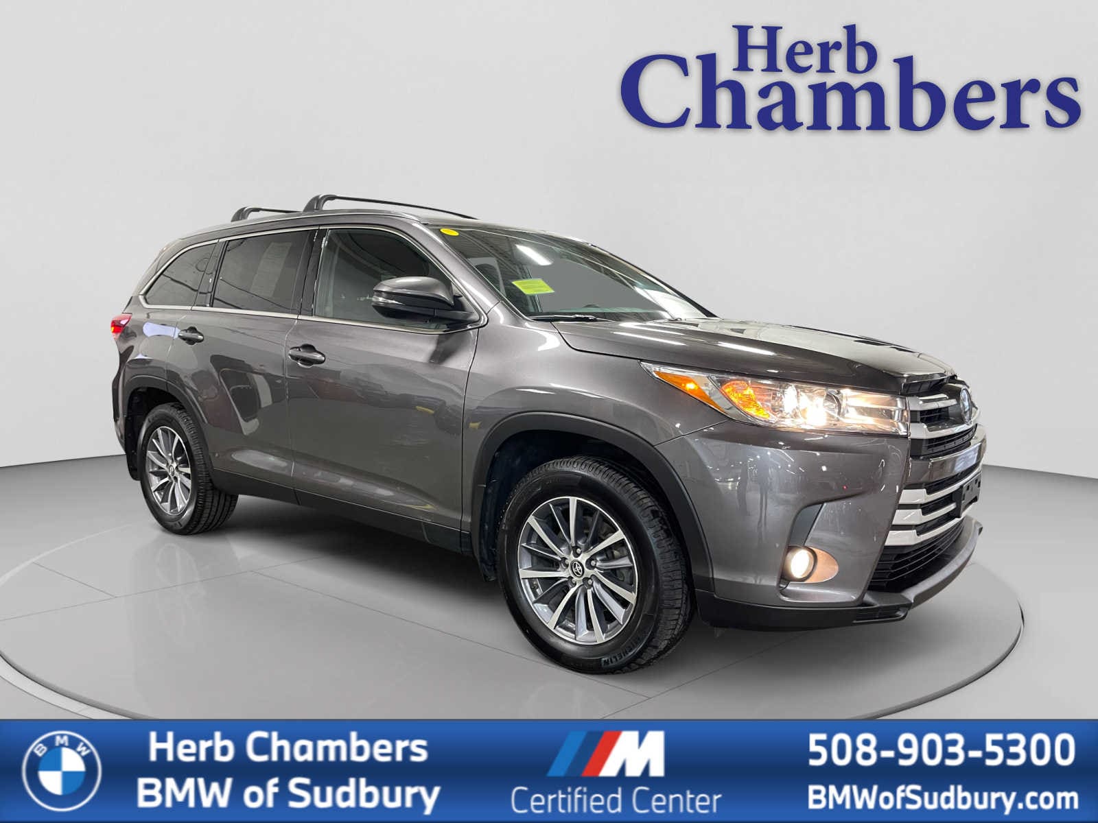 used 2019 Toyota Highlander car, priced at $25,497