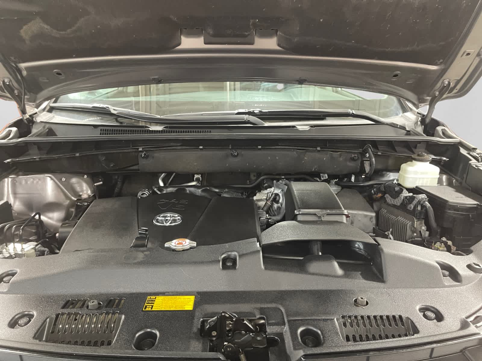 used 2019 Toyota Highlander car, priced at $25,497