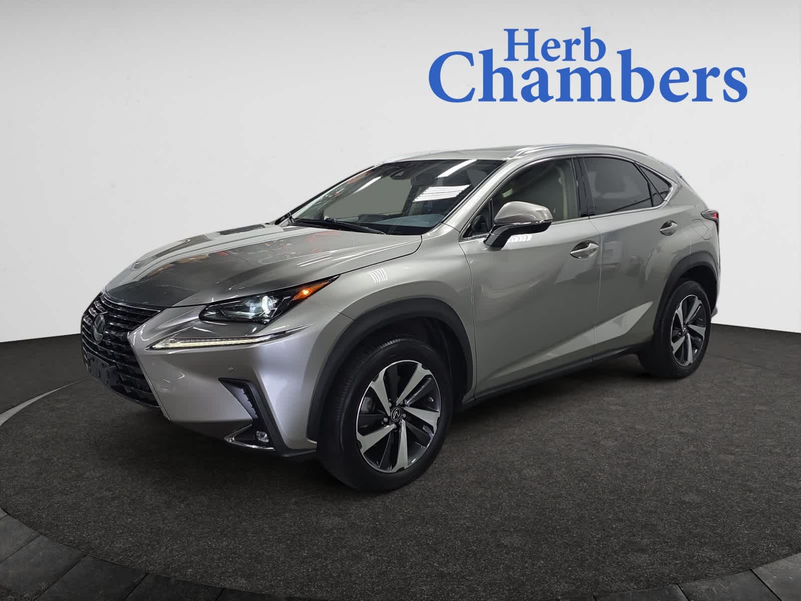 2020 Lexus NX 300 Premium photo 3