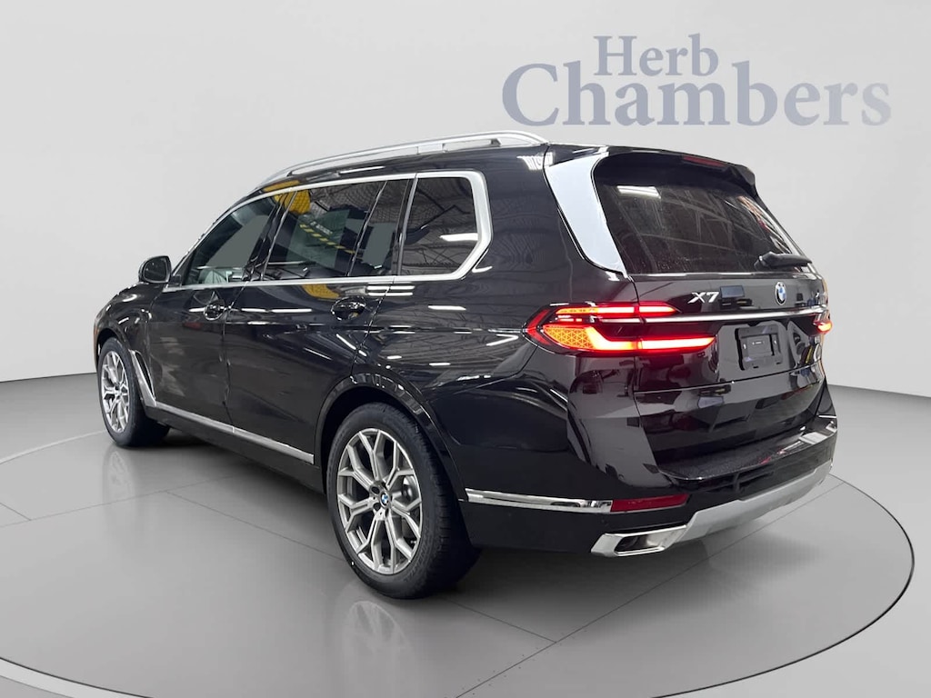 New 2027 BMW X7 xDrive40i SUV