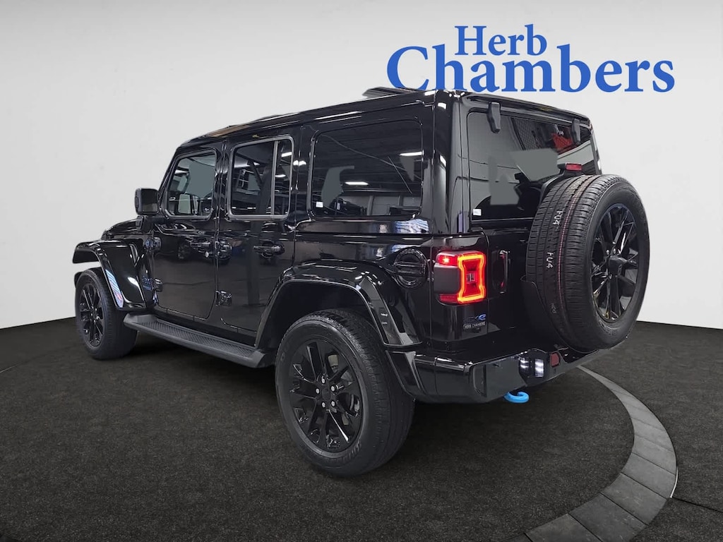 Used 2021 Jeep Wrangler 4xe Sahara SUV