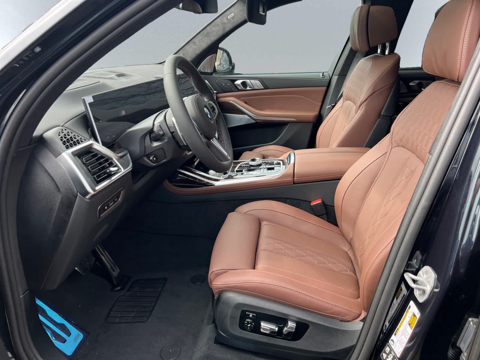 new 2026 BMW X7 car, priced at $128,055