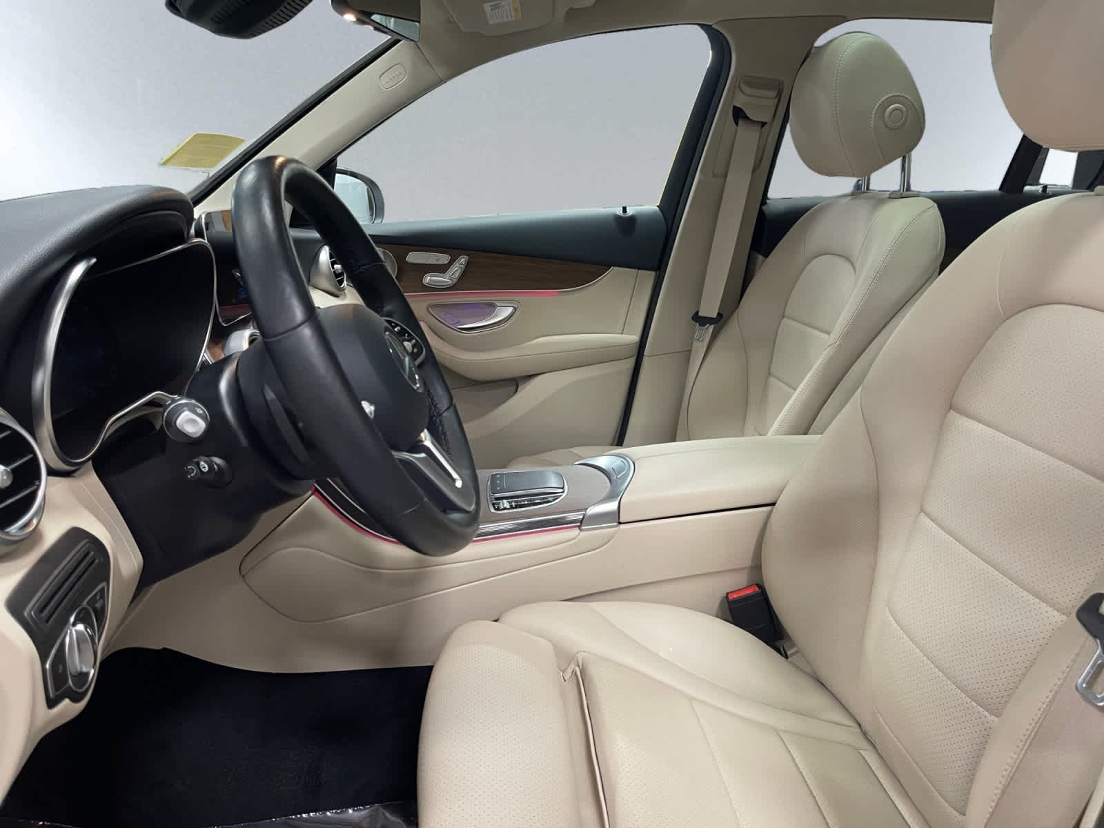 used 2021 Mercedes-Benz GLC 300 car, priced at $21,997