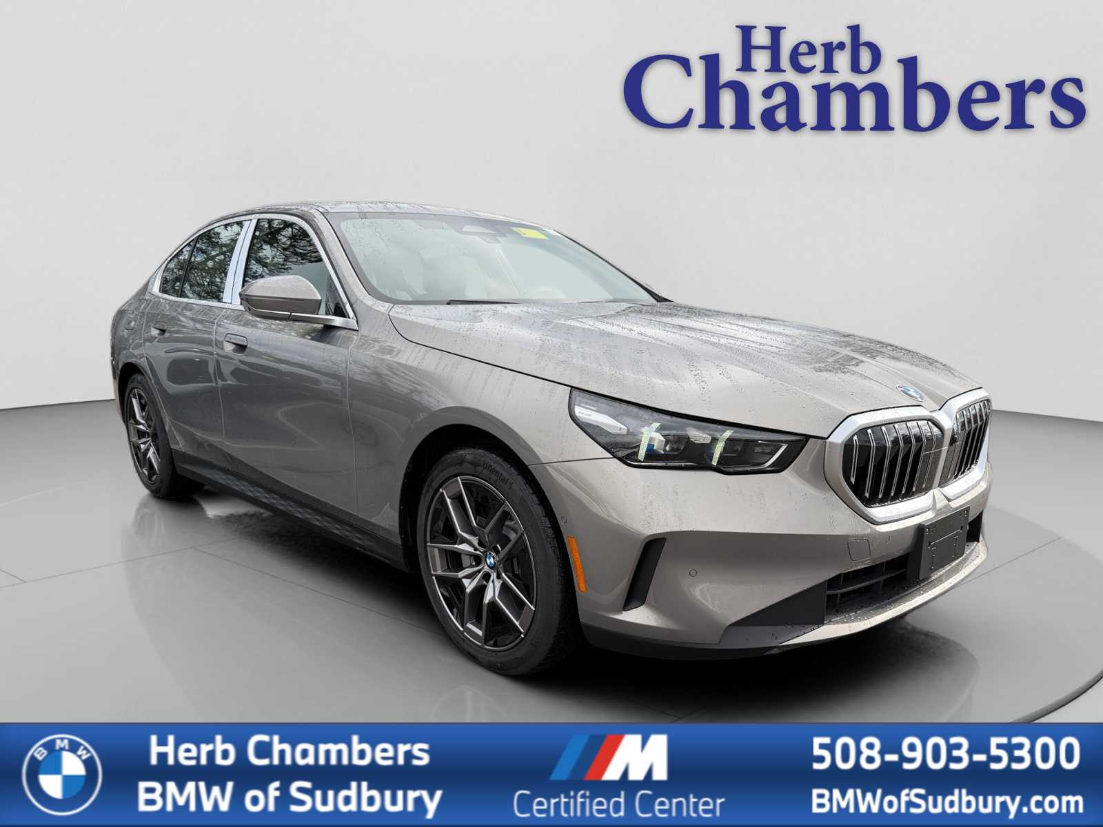 2026 BMW 5 Series 530i's photo