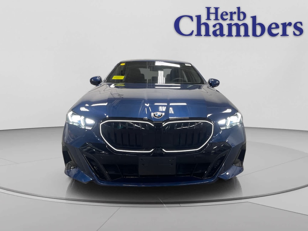 Certified 2026 BMW 530i xDrive Sedan