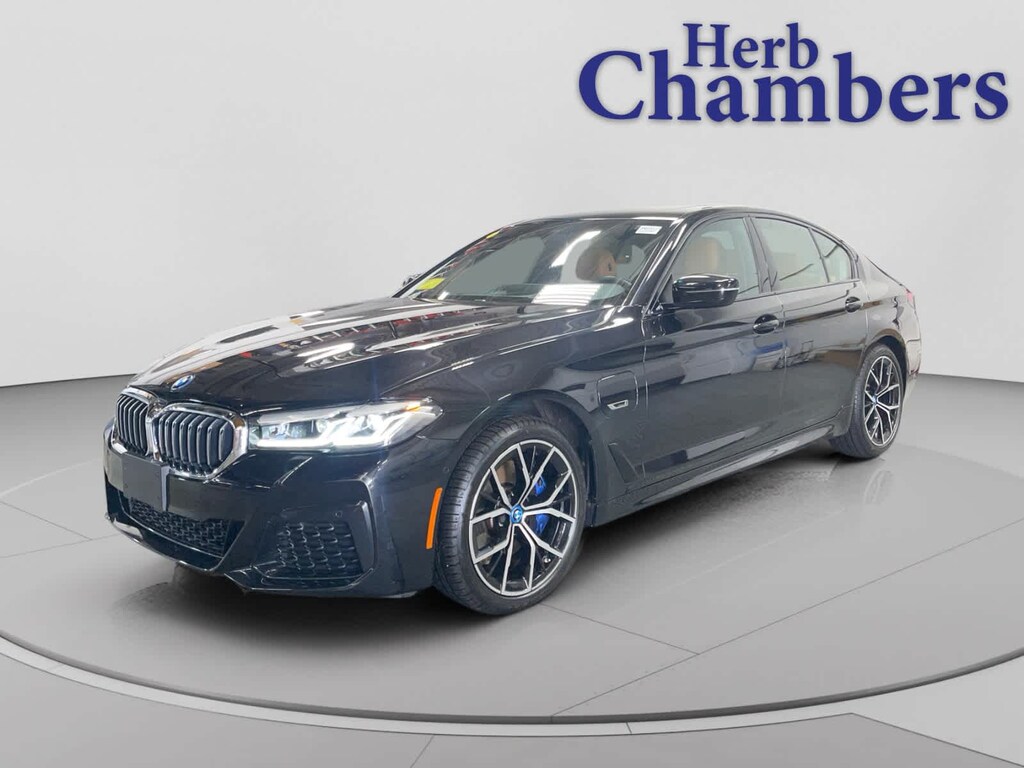 Certified 2023 BMW 530e xDrive Sedan