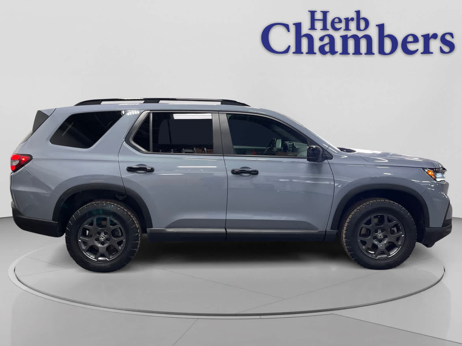 used 2025 Honda Pilot car, priced at $39,497