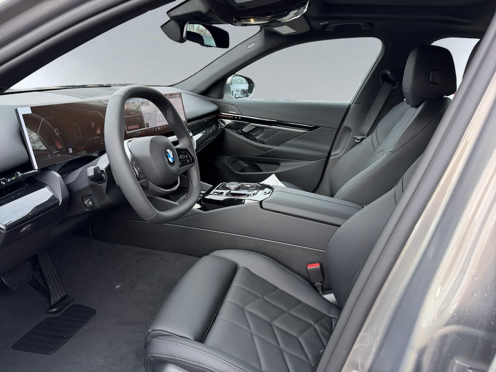 New 2026 BMW 530i 530i xDrive Sedan