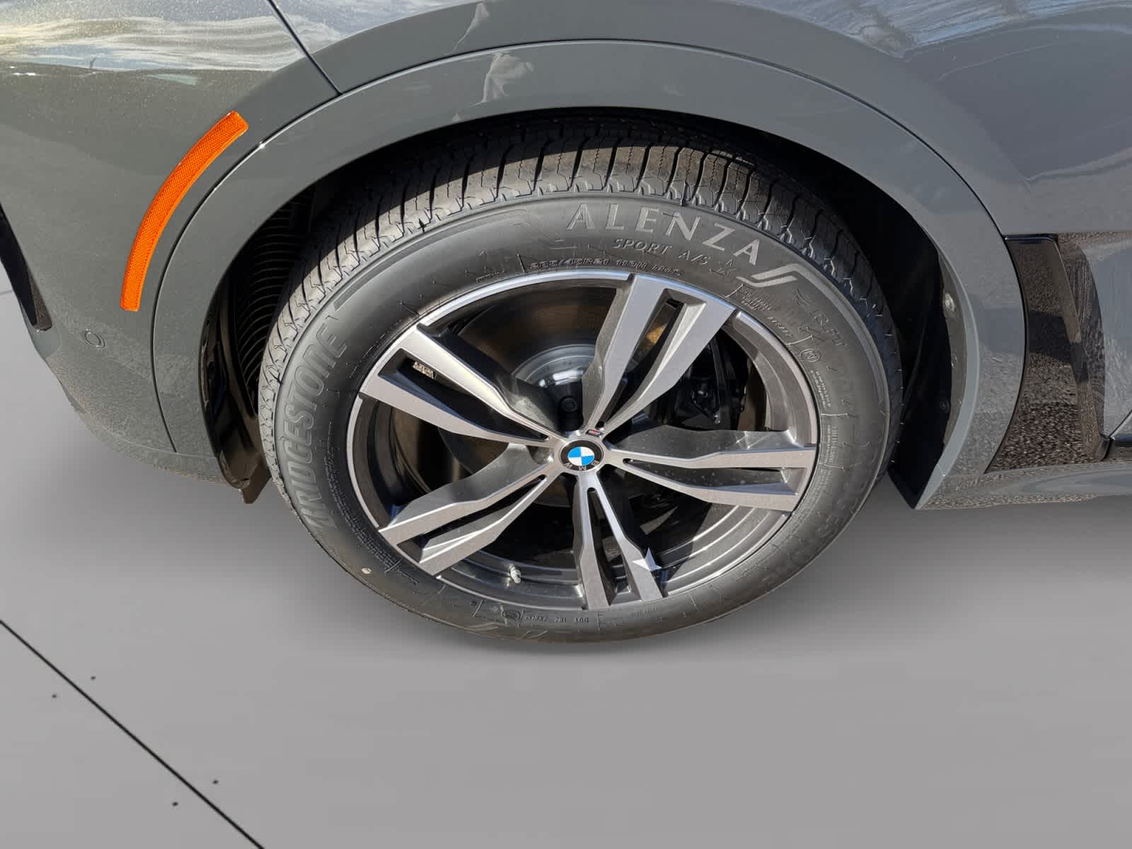 new 2026 BMW X7 car, priced at $101,130