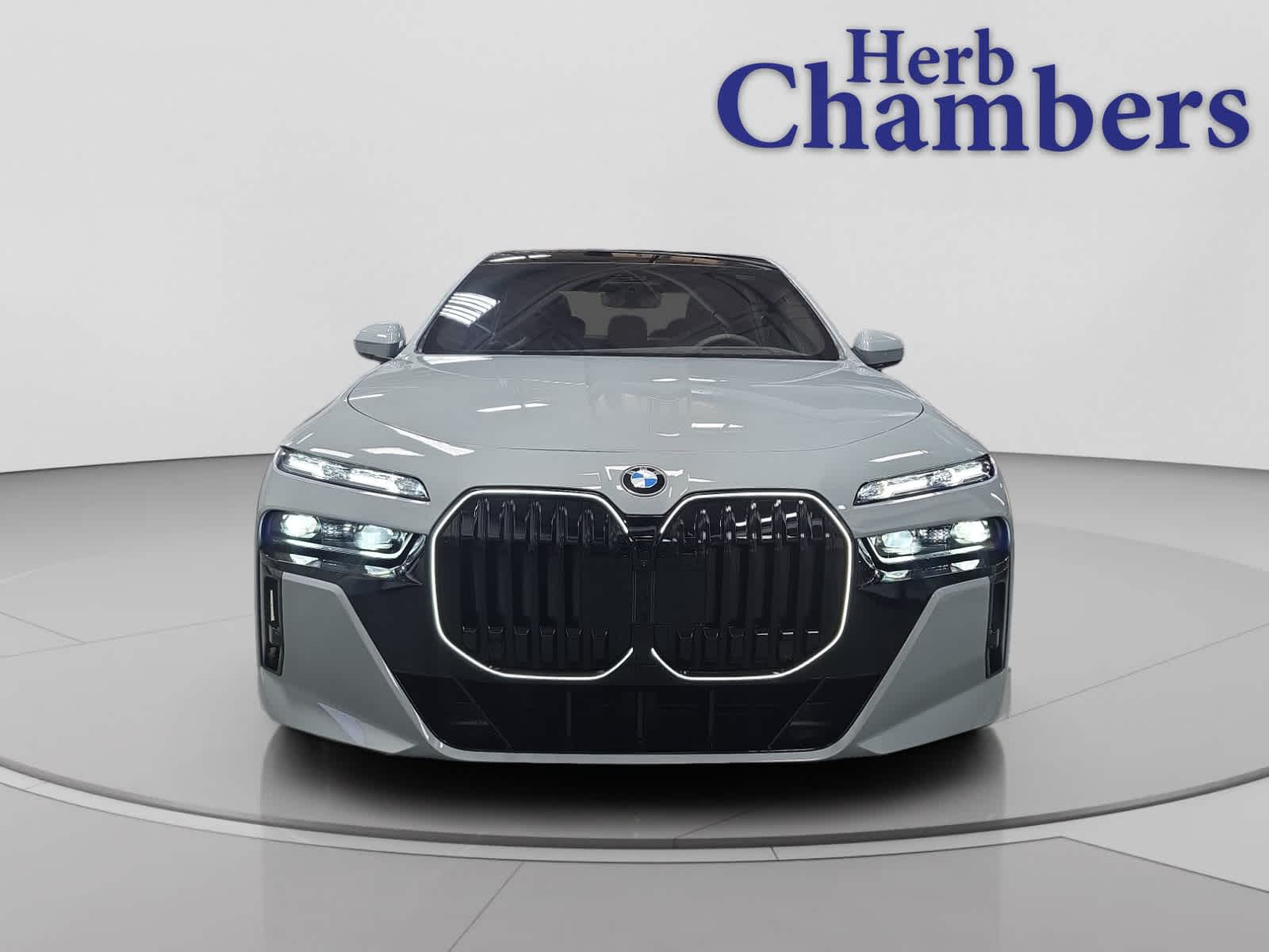 new 2026 BMW 760i car, priced at $148,065