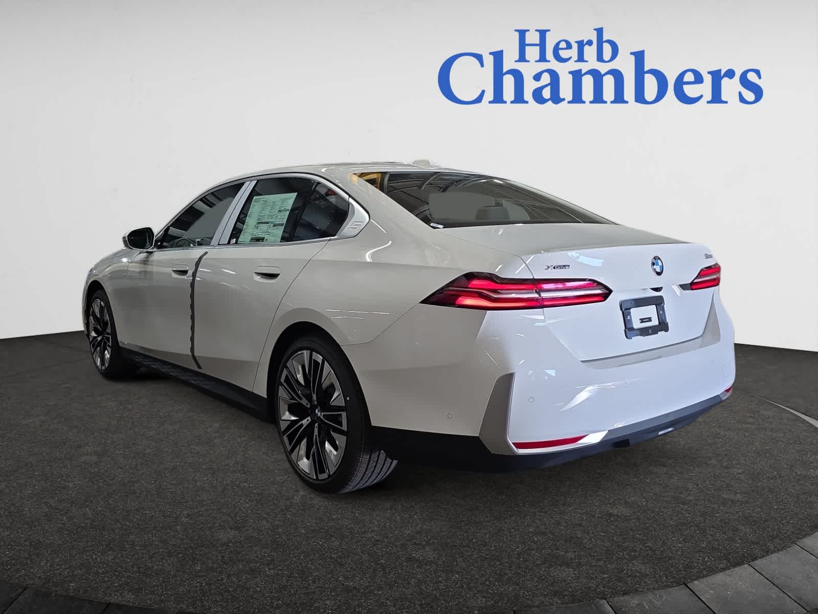 2026 Bmw 530i xDrive photo 4