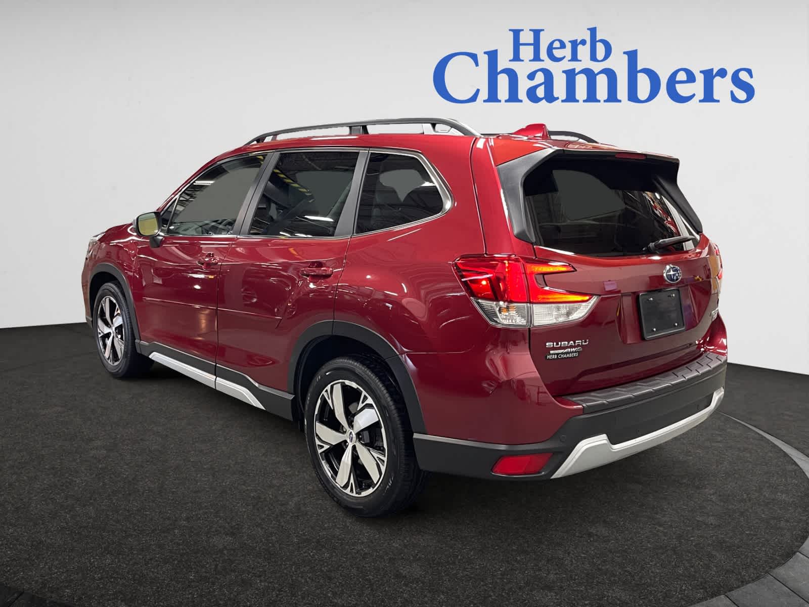2020 Subaru Forester Touring photo 3