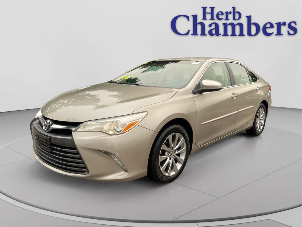 Used 2015 Toyota Camry XLE Sedan
