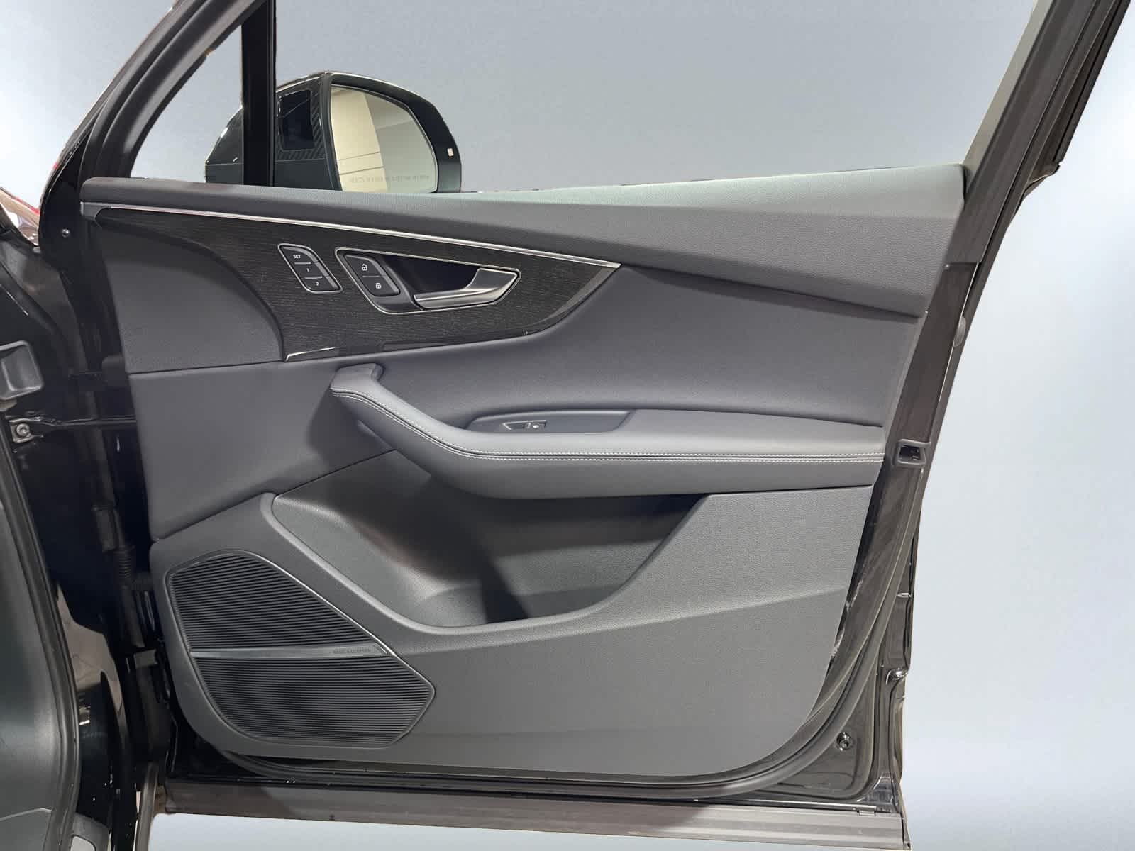 used 2025 Audi Q7 car, priced at $60,497