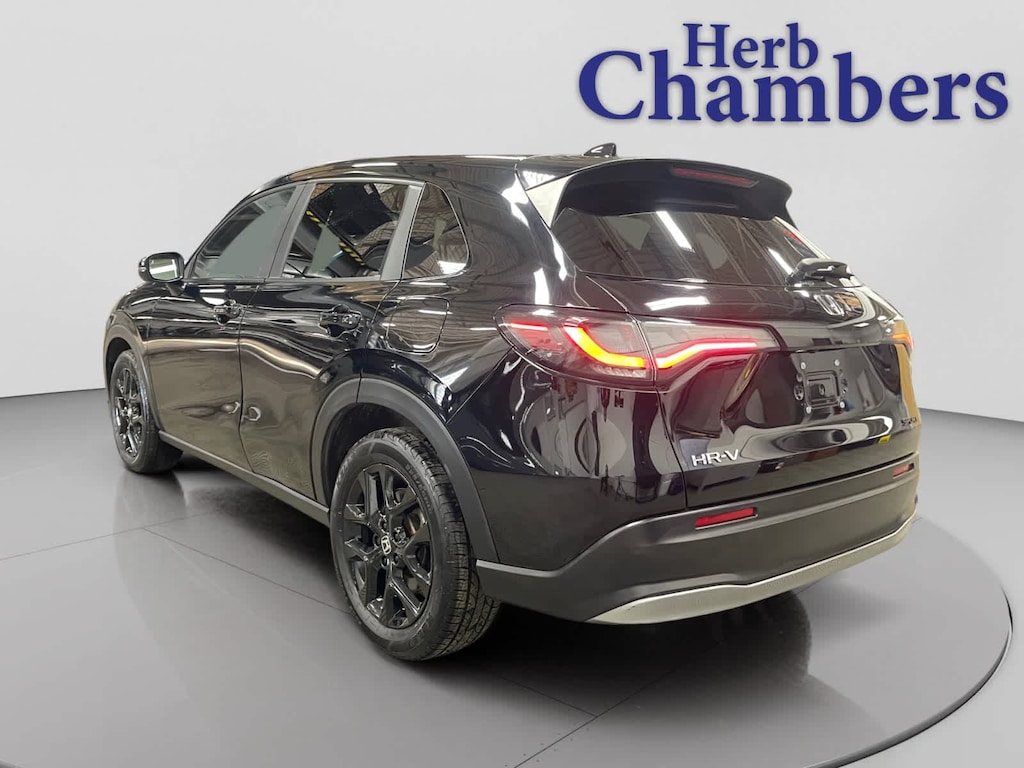 Used 2024 Honda HR-V Sport w/BSI SUV