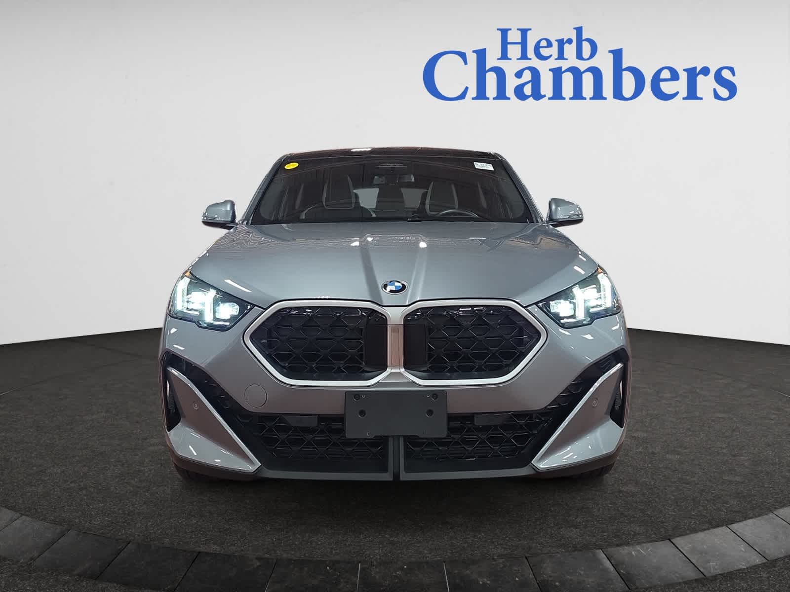 2025 Bmw X2 xDrive28i photo 2