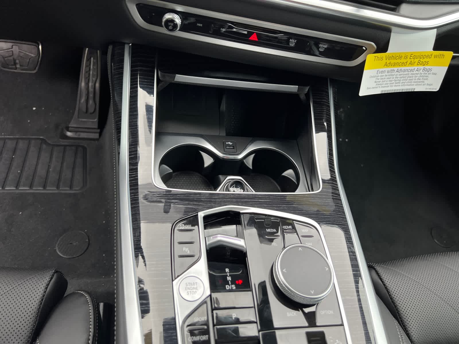 new 2026 BMW X7 car, priced at $102,450