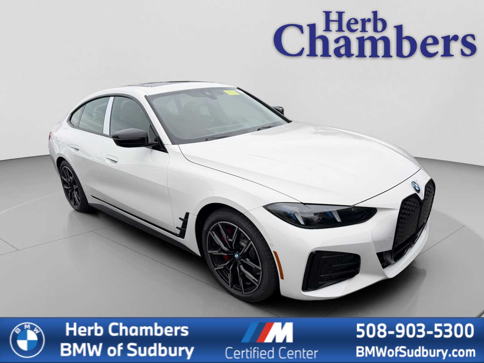 2025 BMW i4 40's photo