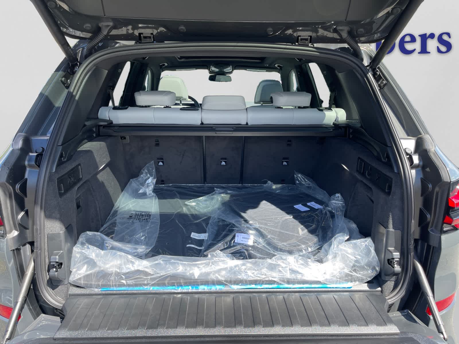 new 2026 BMW X5 PHEV car, priced at $92,200