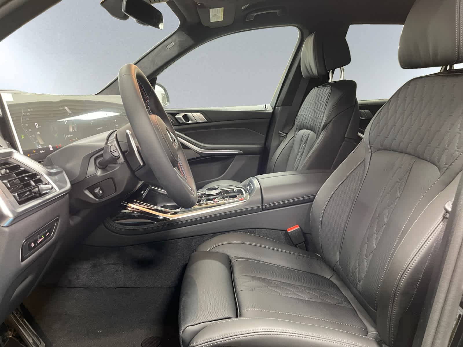 new 2026 BMW X7 car, priced at $126,105