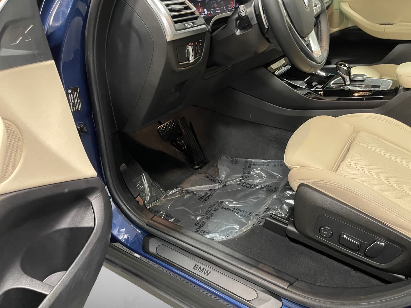 used 2024 BMW X3 car, priced at $43,497