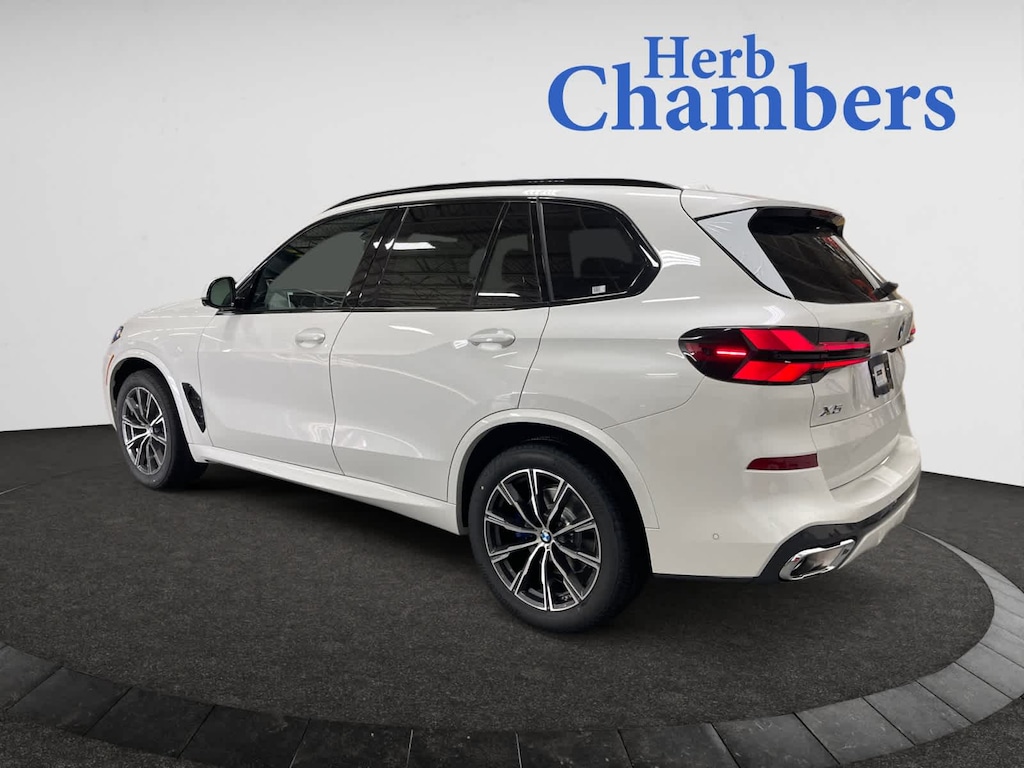 New 2026 BMW X5 xDrive40i SUV