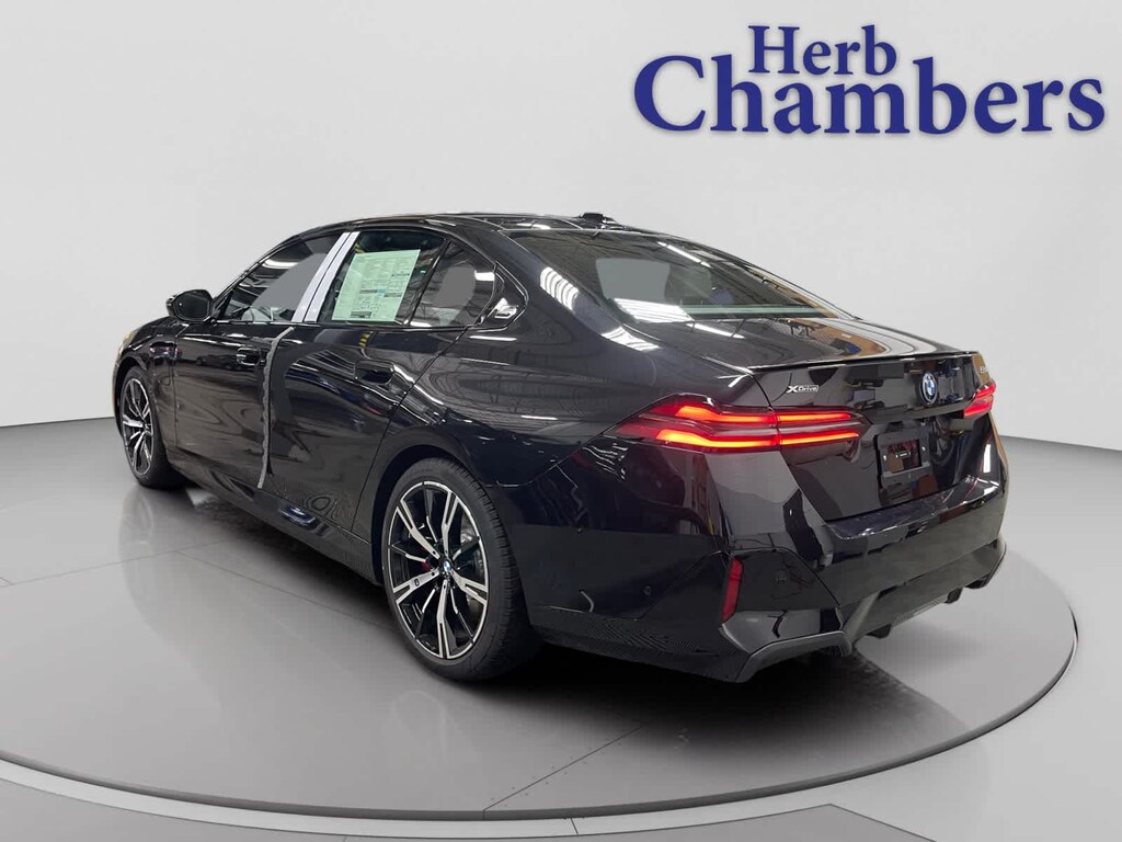 New 2026 BMW 550e 550e xDrive Sedan