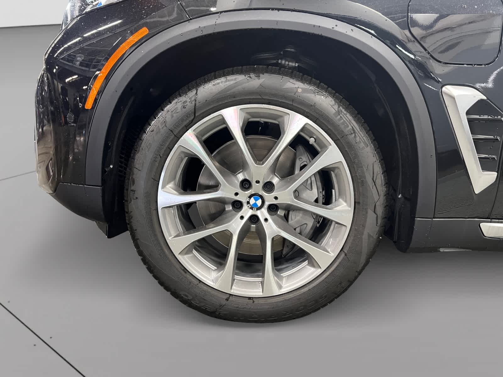 new 2026 BMW X5 PHEV car, priced at $78,675
