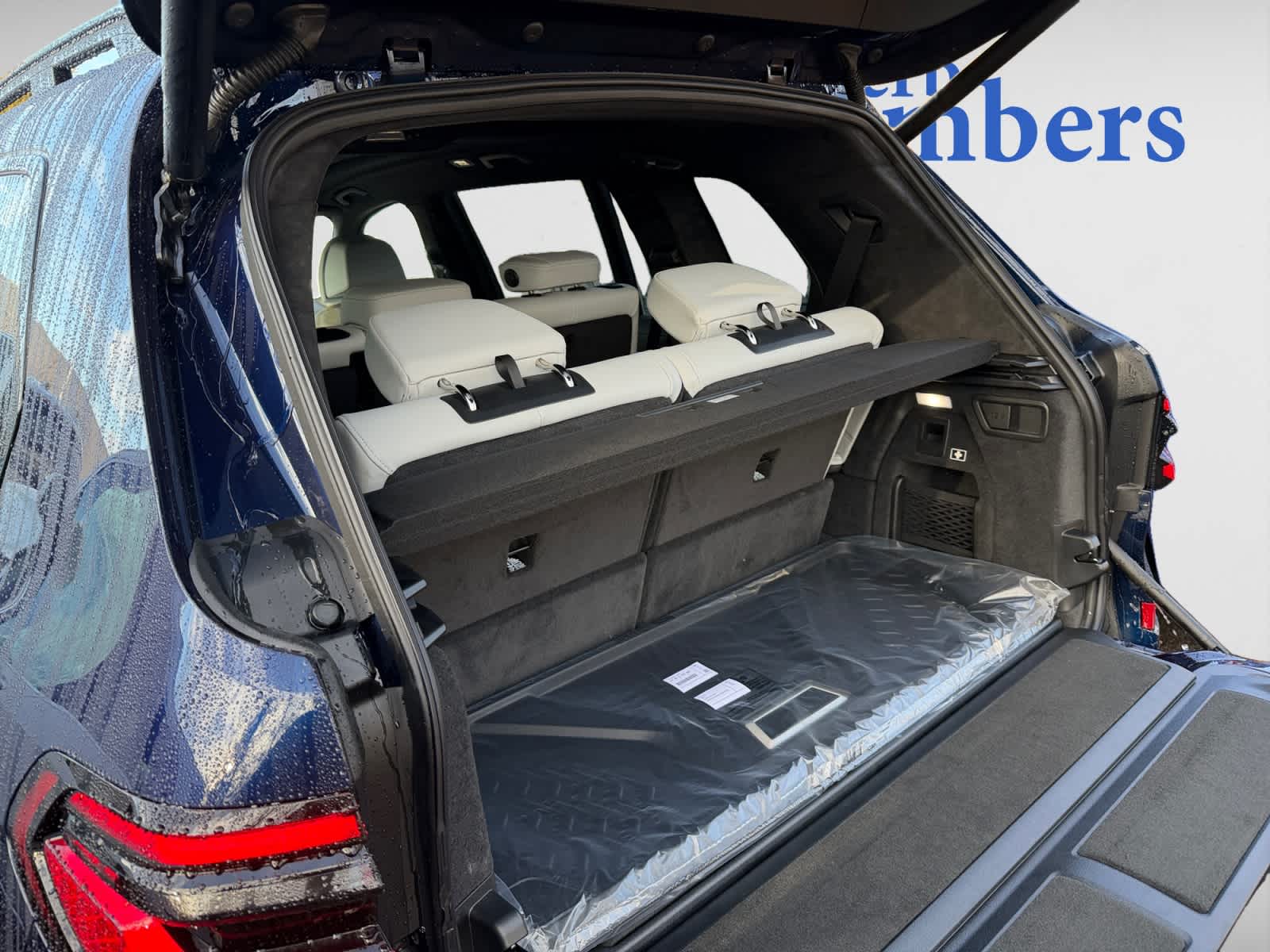 new 2026 BMW X7 car, priced at $100,530