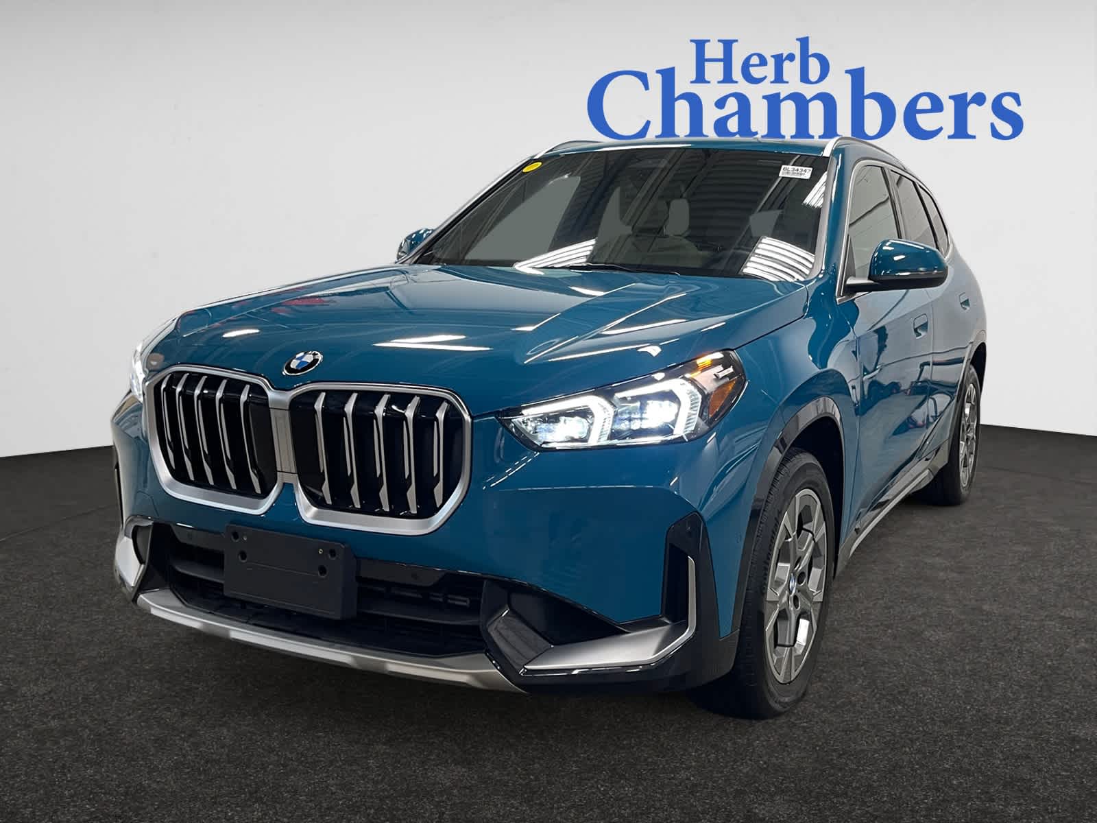 2025 Bmw X1 XDrive28i photo 3