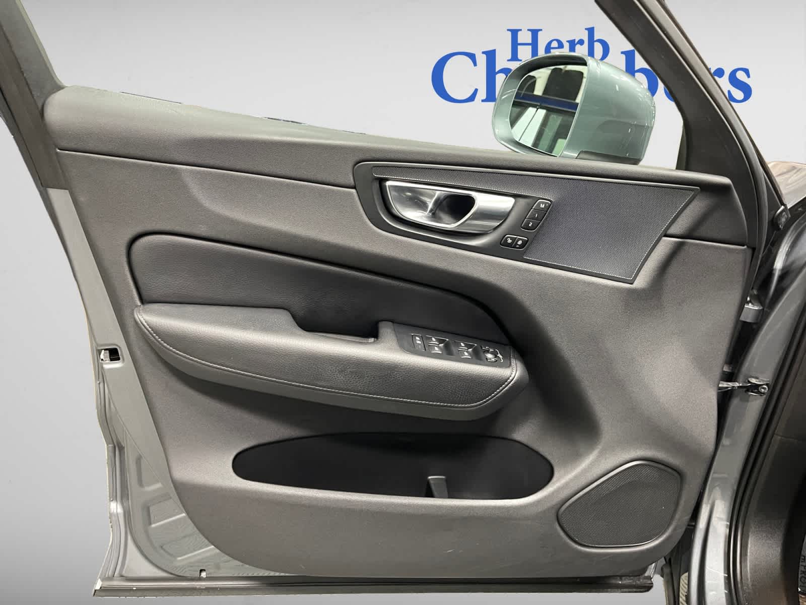 used 2019 Volvo XC60 car, priced at $20,297