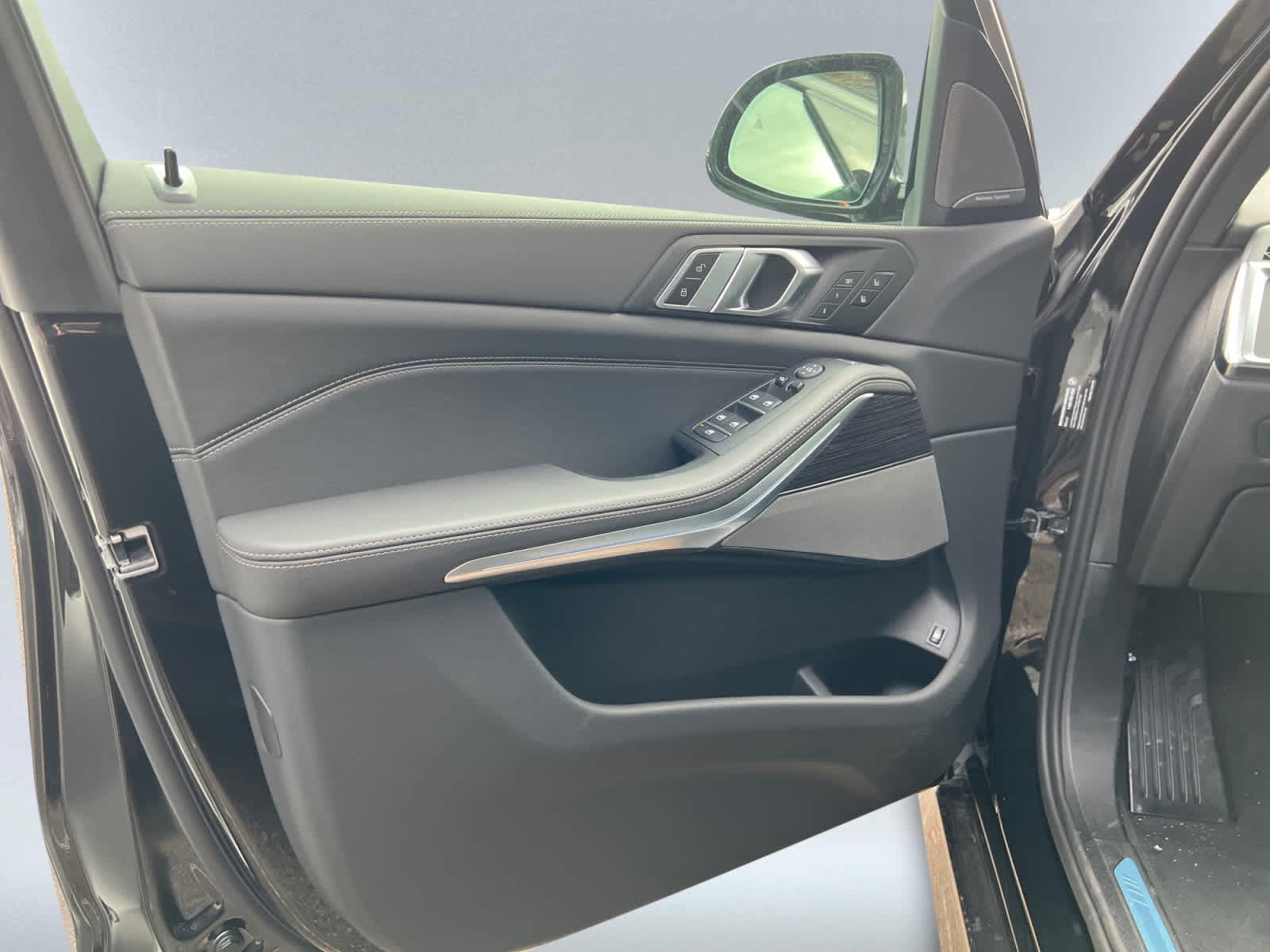 new 2026 BMW X5 PHEV car, priced at $90,250