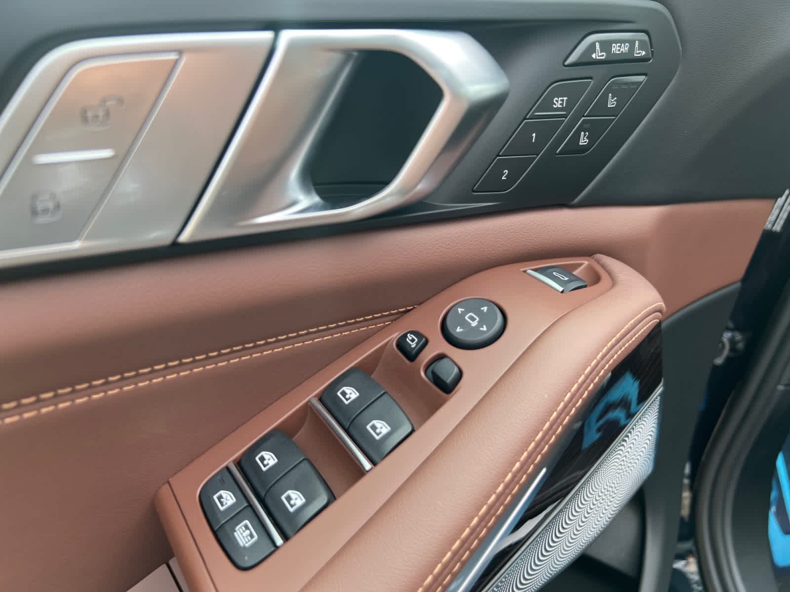 new 2026 BMW X7 car, priced at $128,055