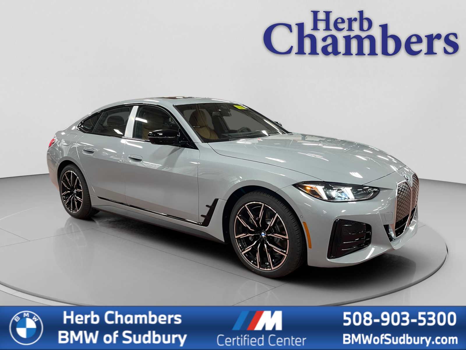 2025 BMW i4 40's photo