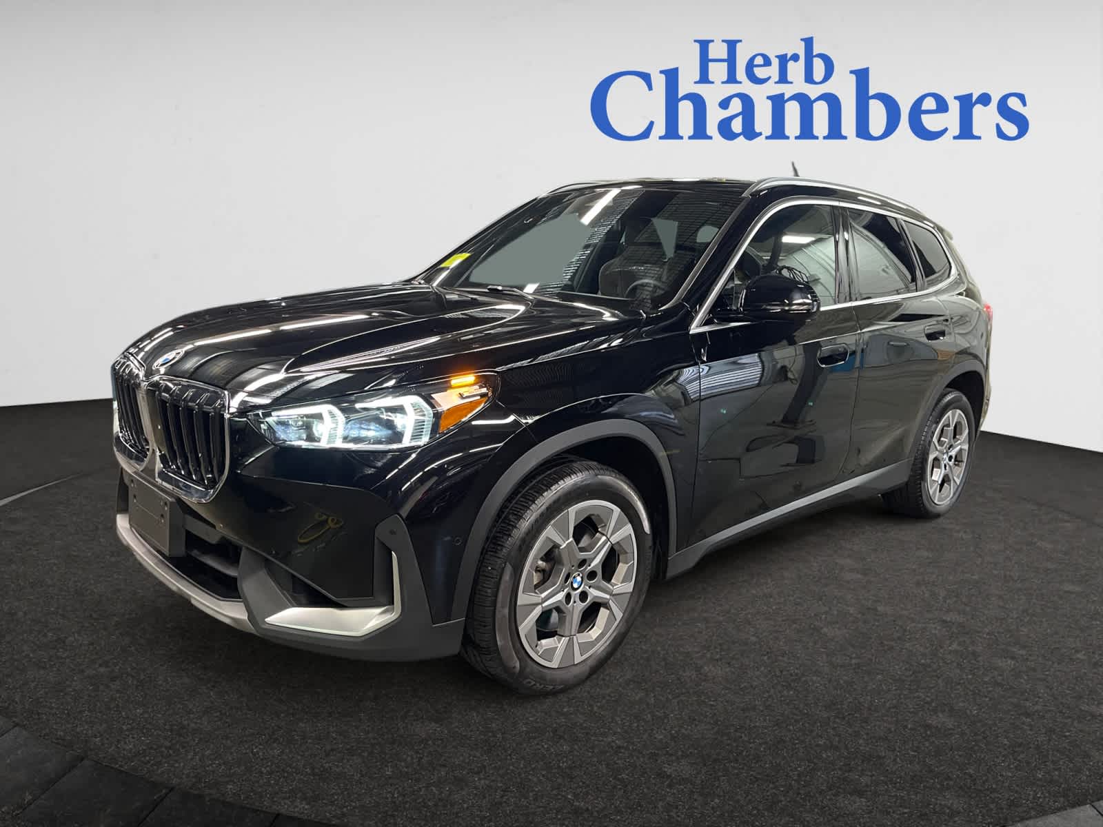 2023 Bmw X1 XDrive28i photo 3
